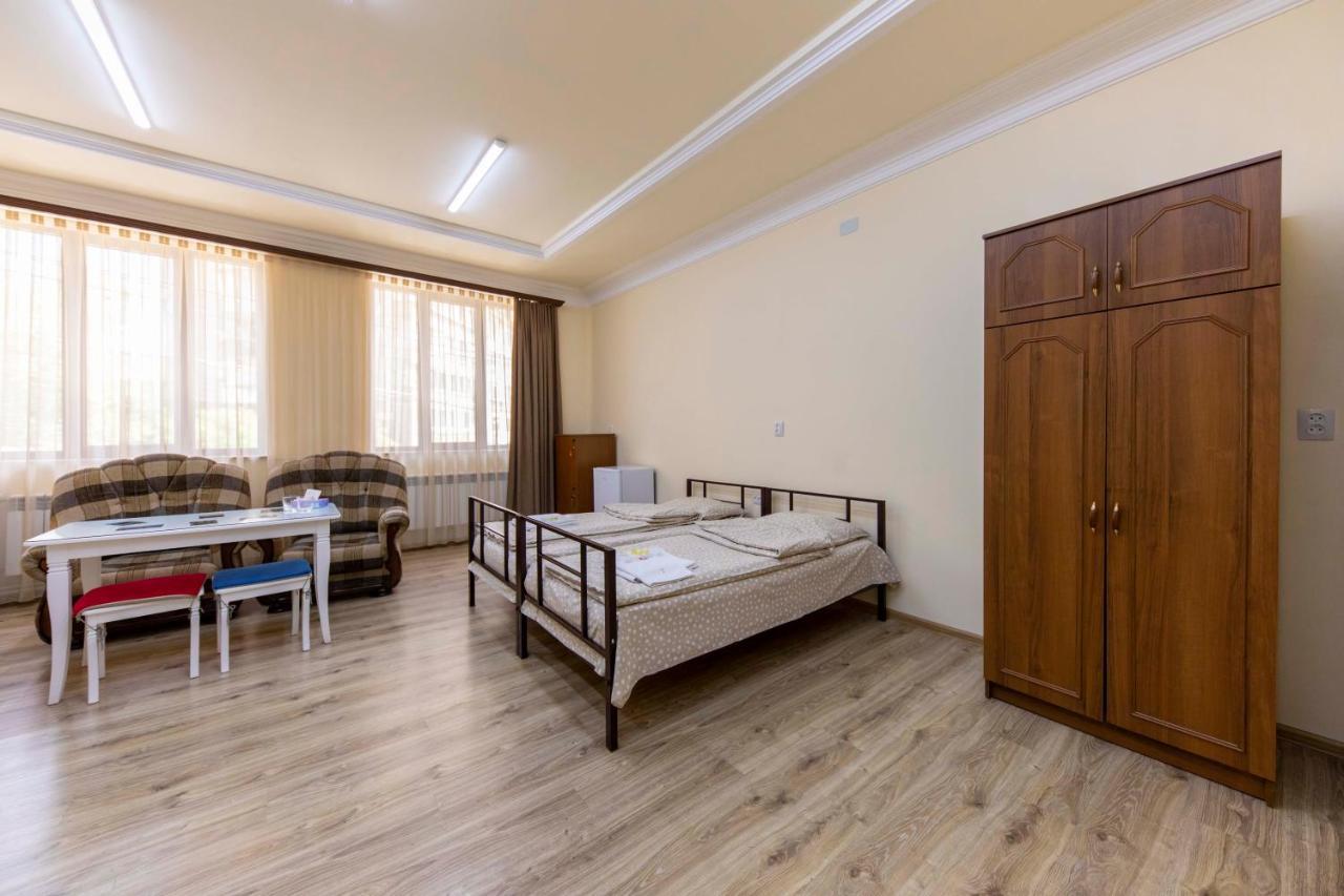 Tatev And Tours Hotel