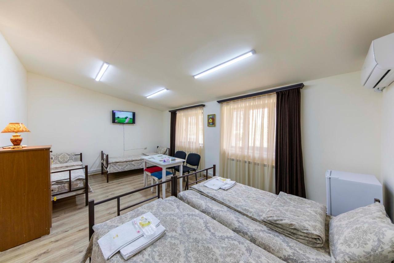 Tatev And Tours Hotel